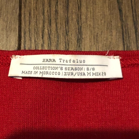Zara Red Short Sleeve Top - Picture 2 of 2